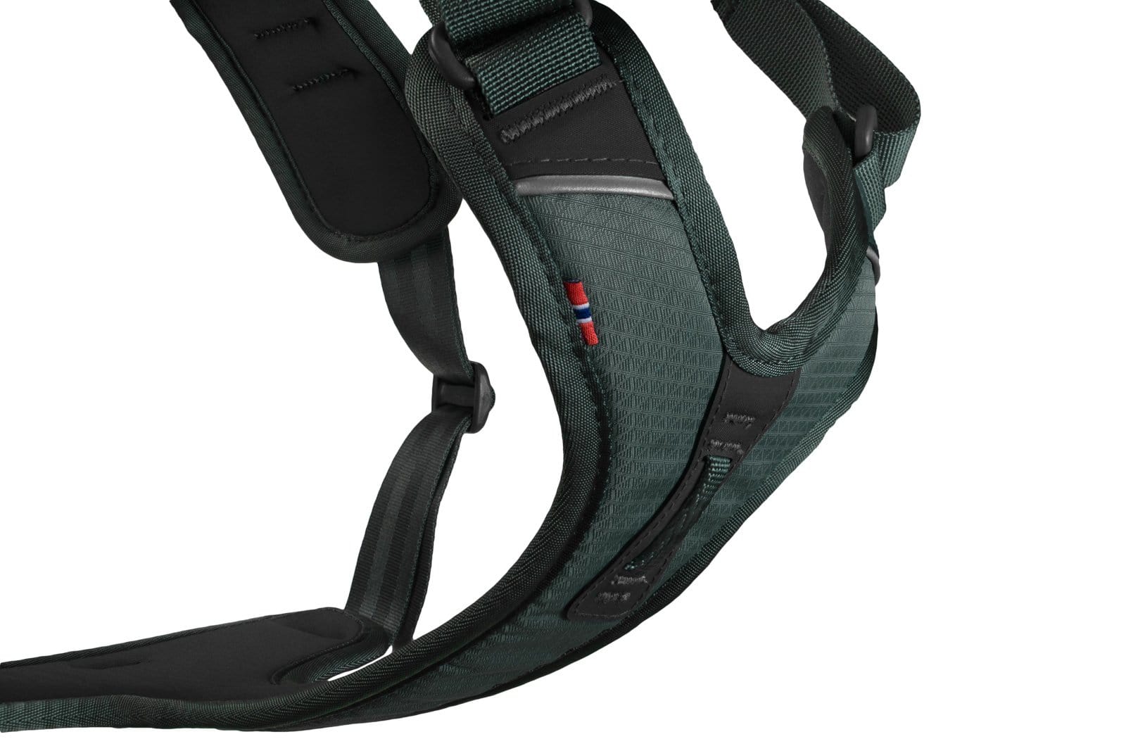 Padded chest area on green Ramble Harness